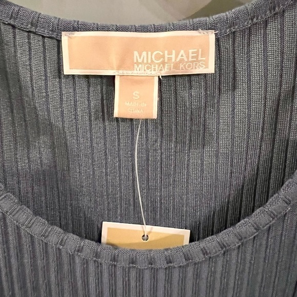 MICHAEL MICHAEL KORS Knit Sheath Dress. Size S - Picture 2 of 5